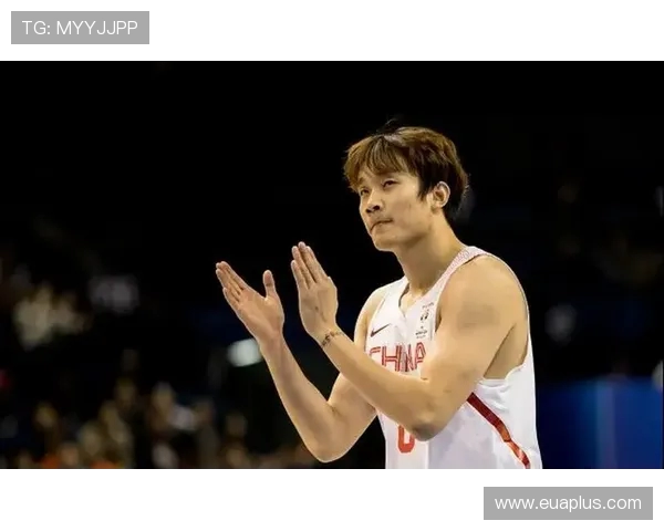 丁彦雨航在对阵福建的精彩表现引发球迷热议与期待