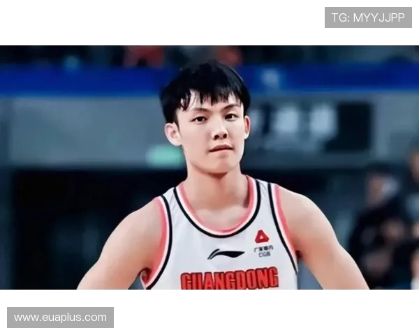 徐杰:从青涩新星到篮球场上的闪耀巨星的成长之路与未来展望 徐杰:从青涩新星到篮球场上的闪耀巨星的成长之路与未来展望