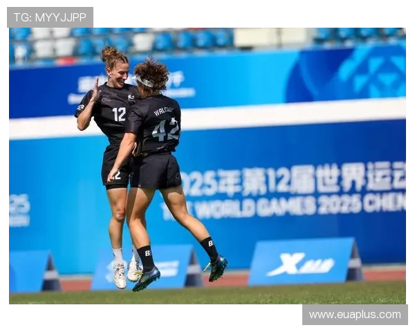 成都飞盘队战术解析：如何在比赛中实现团队协作与战略优势